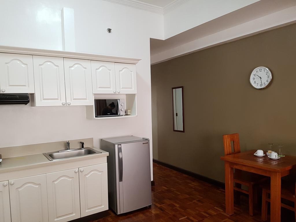 ماكاتي Bsa Tower Serviced Residences المظهر الخارجي الصورة