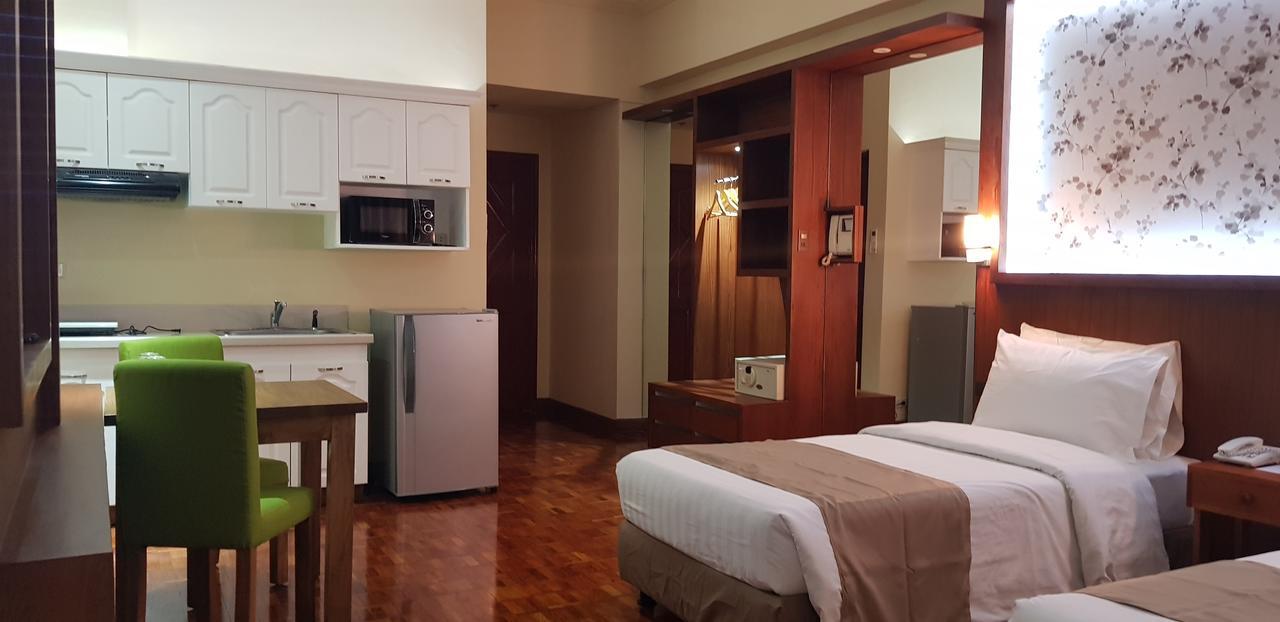 ماكاتي Bsa Tower Serviced Residences المظهر الخارجي الصورة