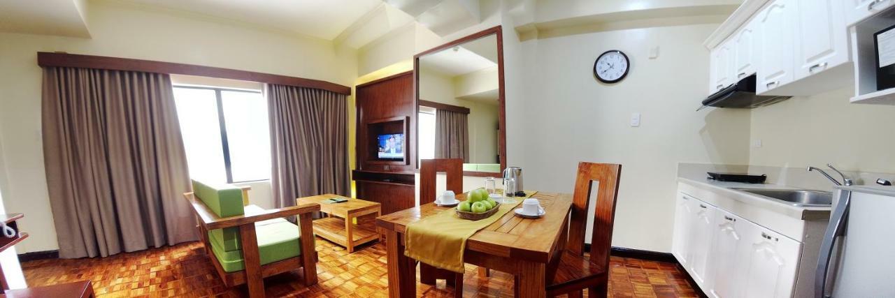 ماكاتي Bsa Tower Serviced Residences المظهر الخارجي الصورة