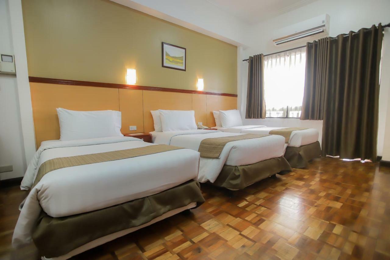 ماكاتي Bsa Tower Serviced Residences المظهر الخارجي الصورة